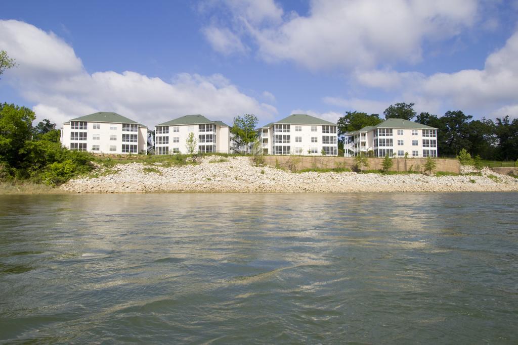 The Suites At Fall Creek Бренсън Екстериор снимка